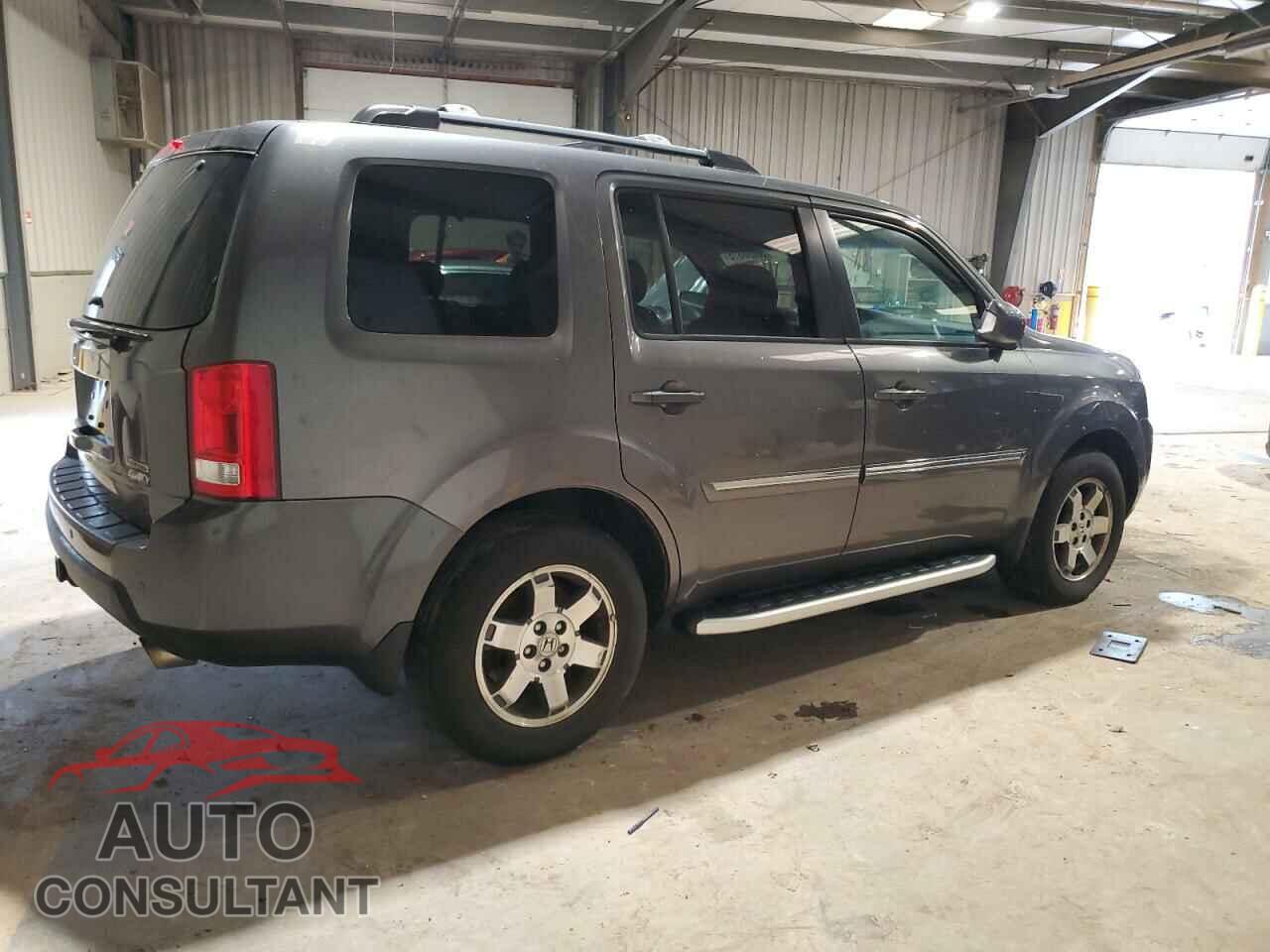 HONDA PILOT 2011 - 5FNYF4H94BB071119