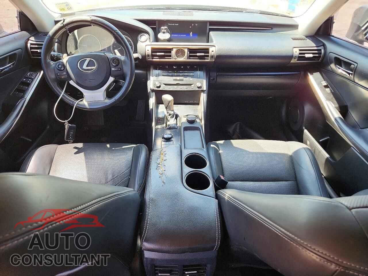 LEXUS IS 2014 - JTHBF1D29E5040255