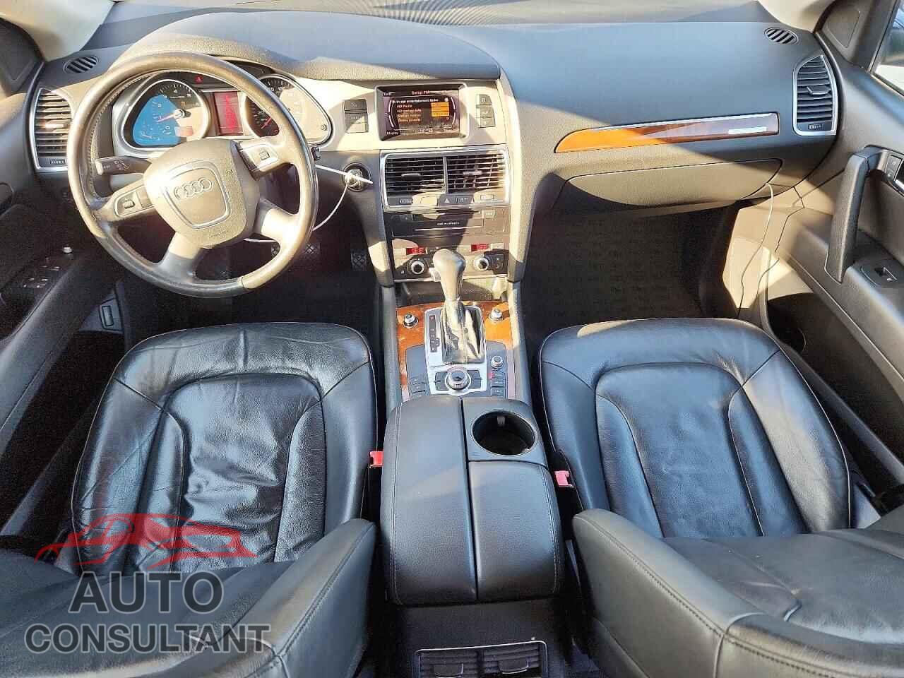 AUDI Q7 2011 - WA1CGAFE2BD002467