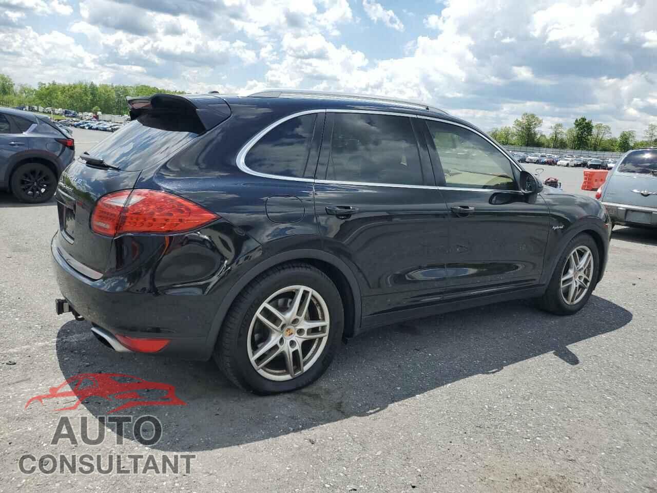 PORSCHE CAYENNE 2013 - WP1AE2A2XDLA15786