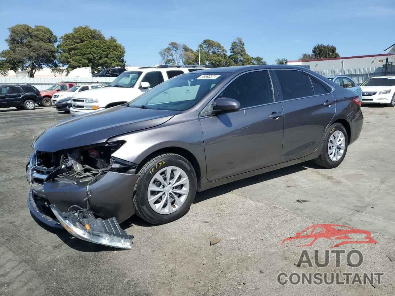 TOYOTA CAMRY 2016 - 4T4BF1FK0GR519124