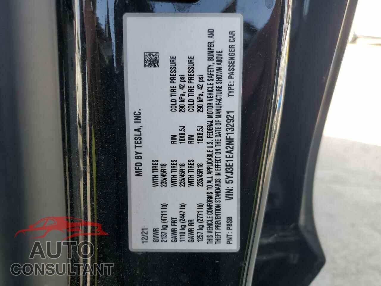 TESLA MODEL 3 2022 - 5YJ3E1EA2NF132921