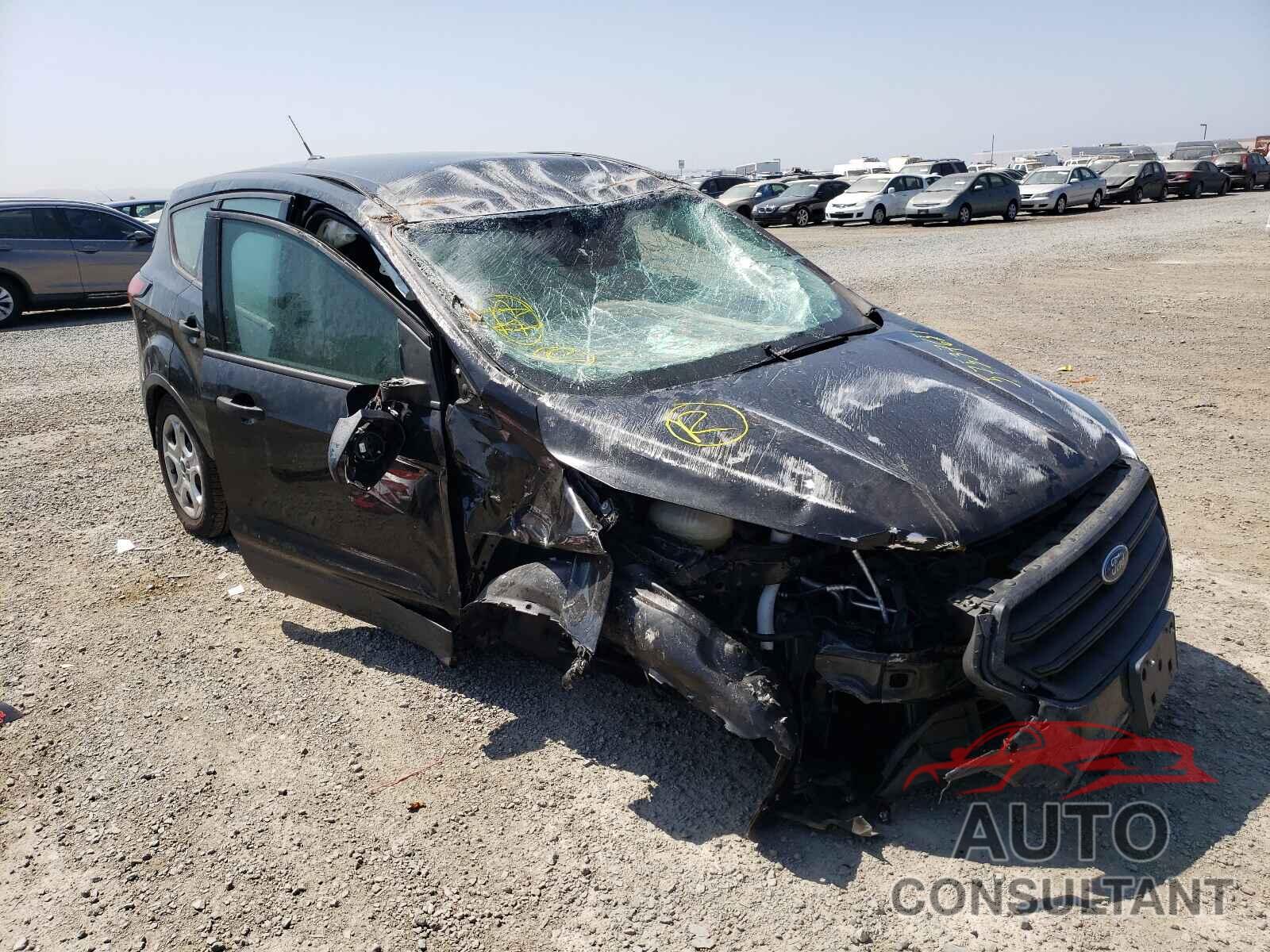 FORD ESCAPE 2019 - 1FMCU0F75KUA06132