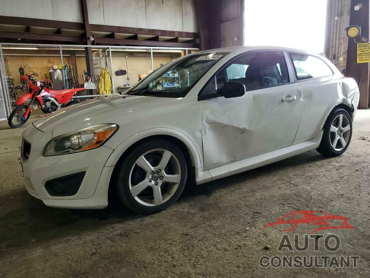 VOLVO C30 2011 - YV1672MK9B2184403