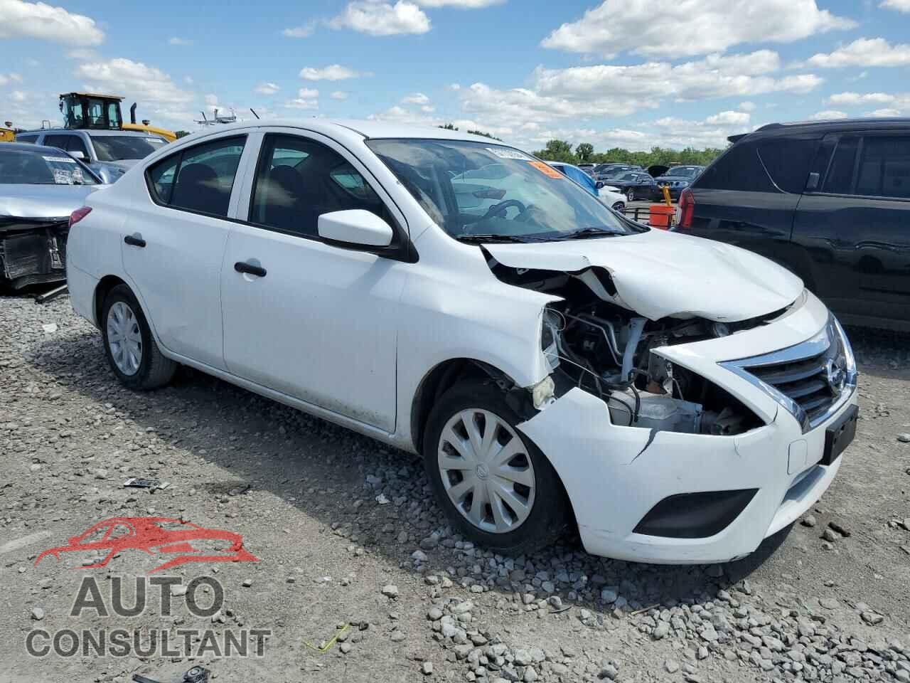NISSAN VERSA 2017 - 3N1CN7AP3HL896122