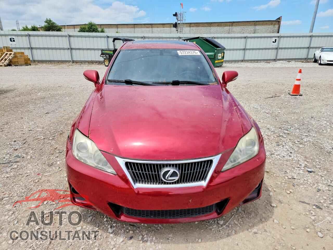 LEXUS IS 2012 - JTHCF5C28C5056361