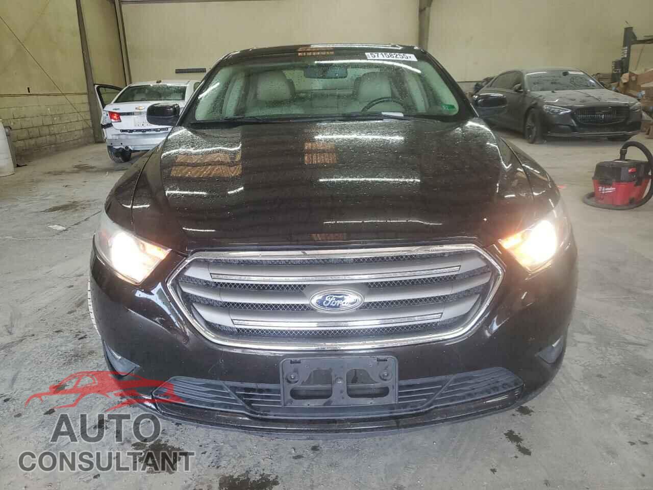 FORD TAURUS 2014 - 1FAHP2E80EG128686