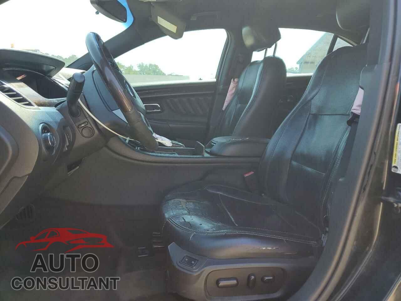FORD TAURUS 2015 - 1FAHP2F82FG103711