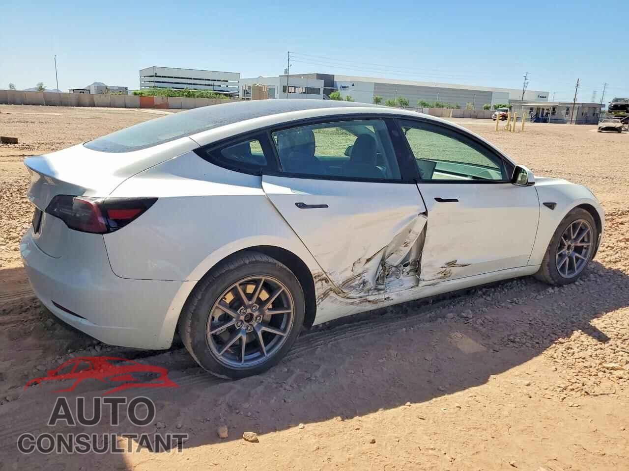 TESLA MODEL 3 2023 - 5YJ3E1EA4PF490458
