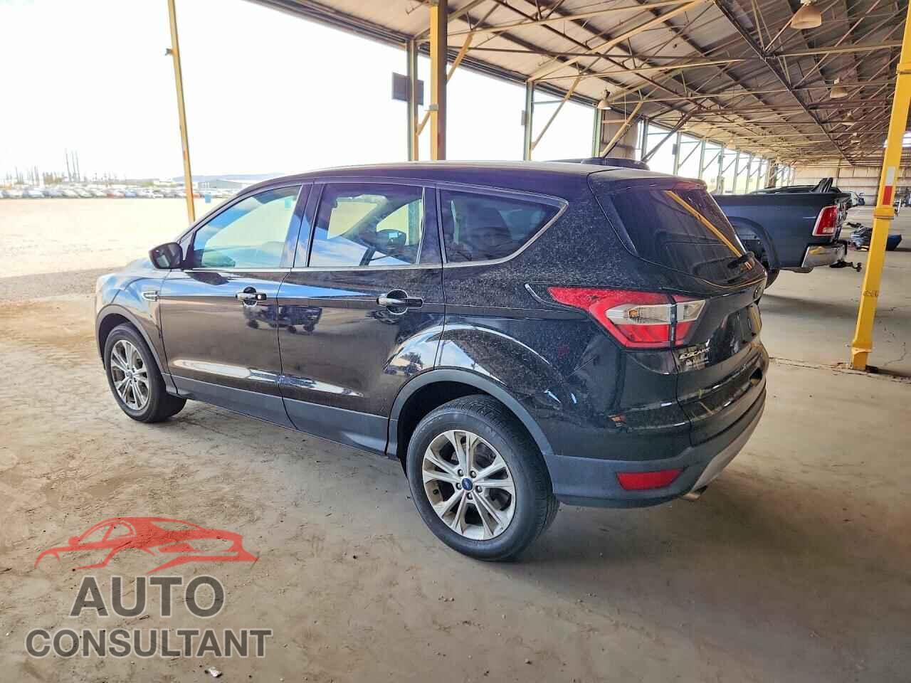 FORD ESCAPE 2017 - 1FMCU9GD5HUB80834