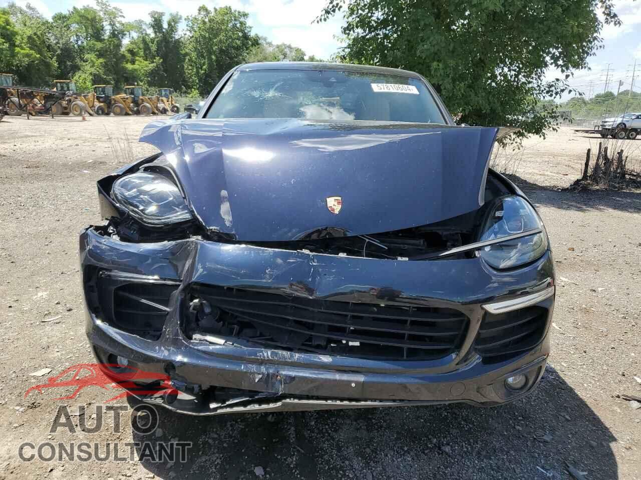 PORSCHE CAYENNE 2018 - WP1AA2A28JKA05433