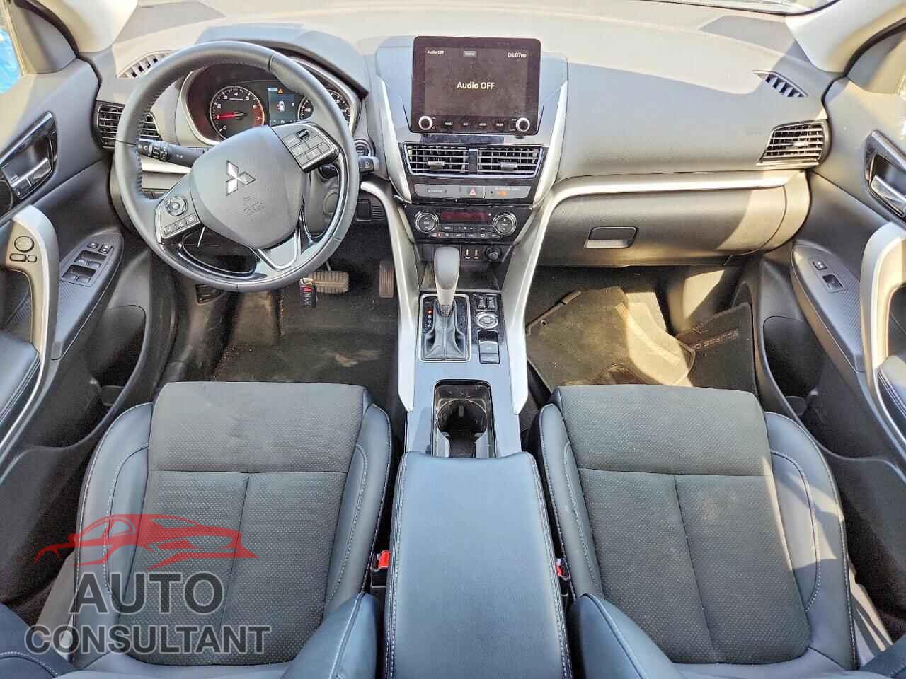 MITSUBISHI ECLIPSE 2025 - JA4ATWAA1SZ044023