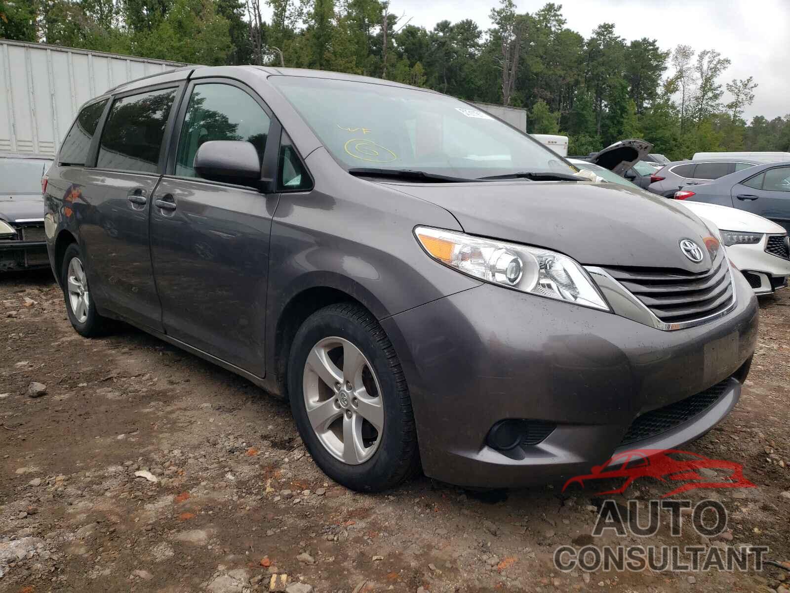 TOYOTA SIENNA 2017 - 5TDKZ3DC1HS842410