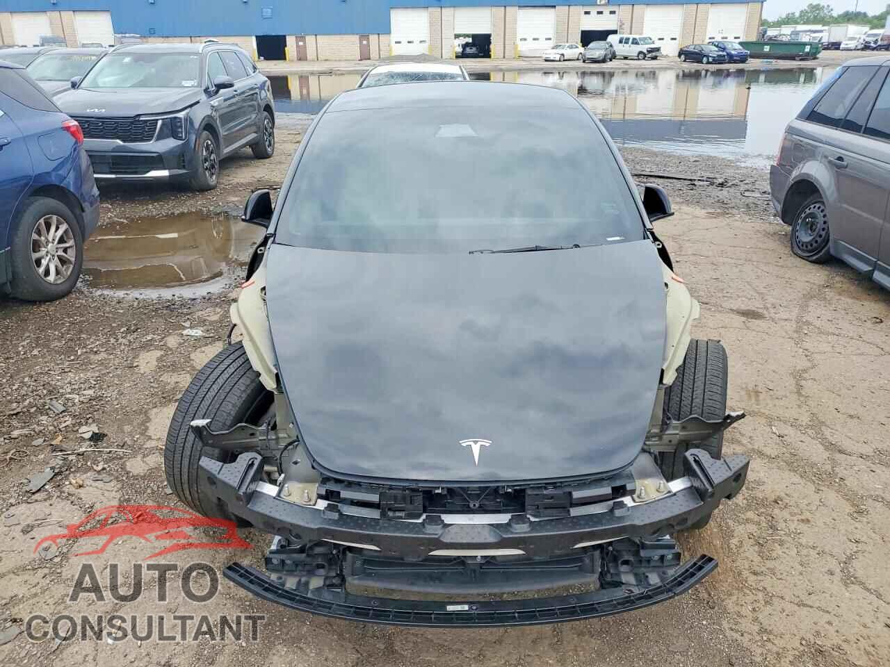 TESLA MODEL 3 2024 - 5YJ3E1EB5RF792871