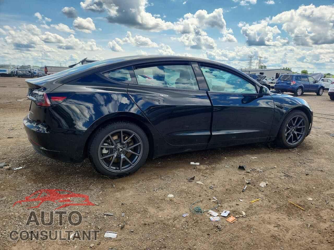 TESLA MODEL 3 2021 - 5YJ3E1EB1MF035653