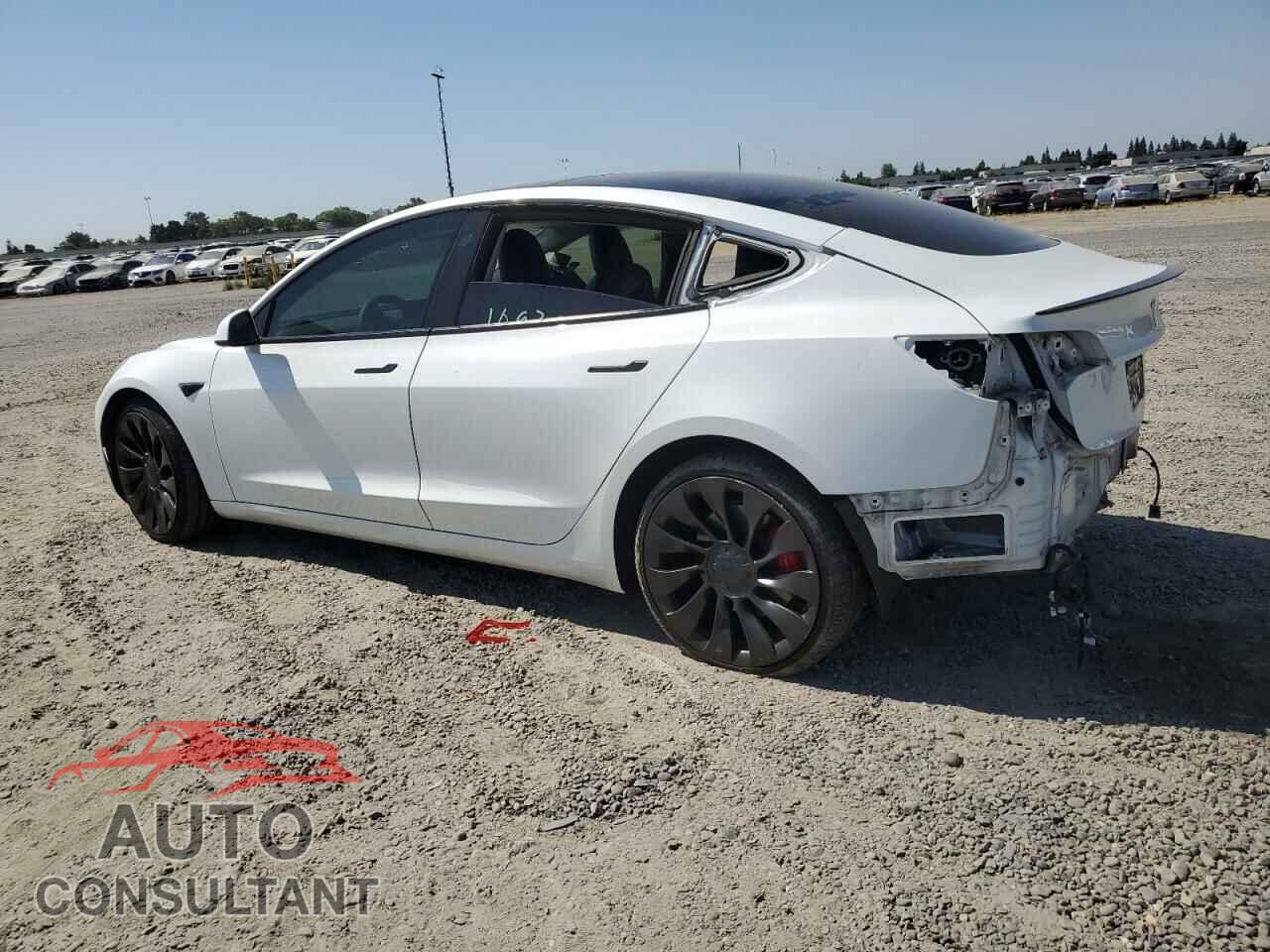 TESLA MODEL 3 2021 - 5YJ3E1EC9MF075858