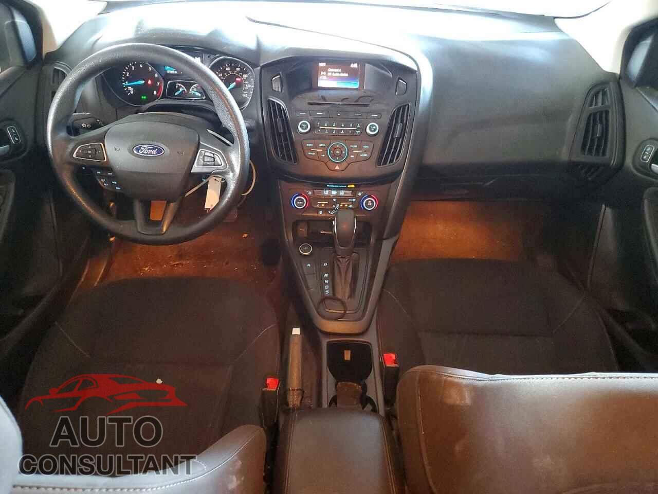 FORD FOCUS 2017 - 1FADP3FEXHL325367