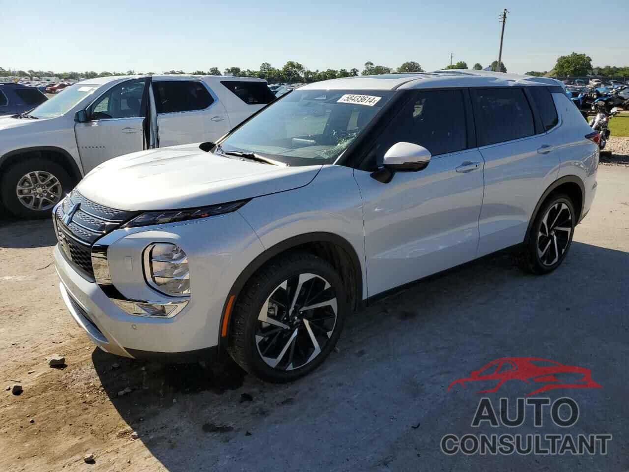 MITSUBISHI OUTLANDER 2024 - JA4J4VA80RZ024084