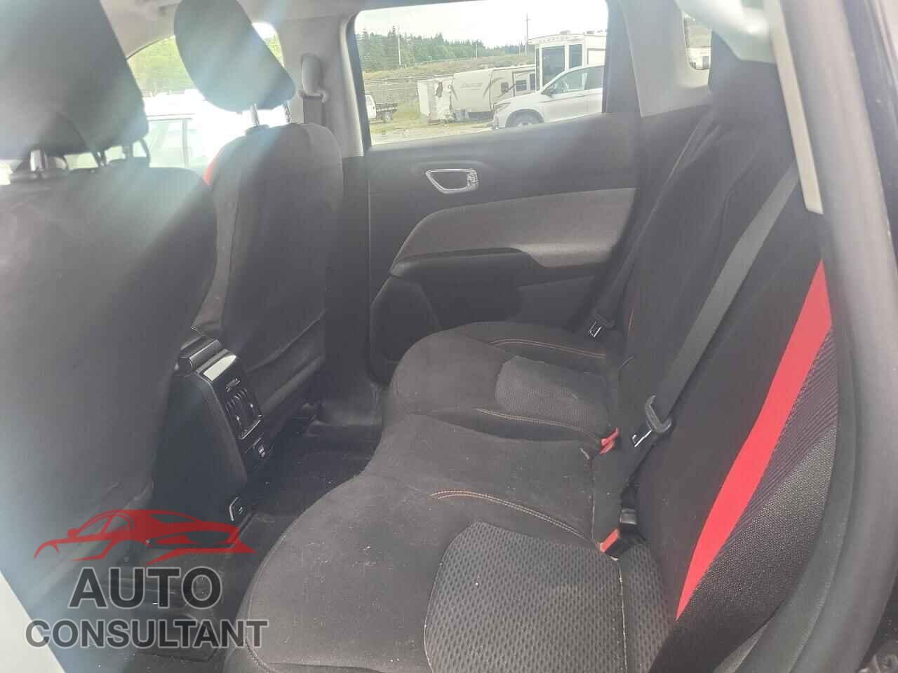JEEP COMPASS 2022 - 3C4NJDAB2NT168159