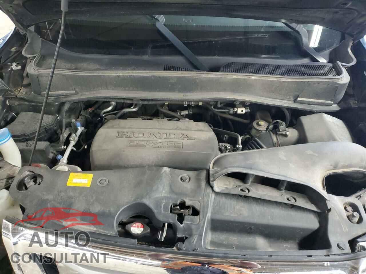 HONDA PILOT 2011 - 5FNYF4H99BB084321