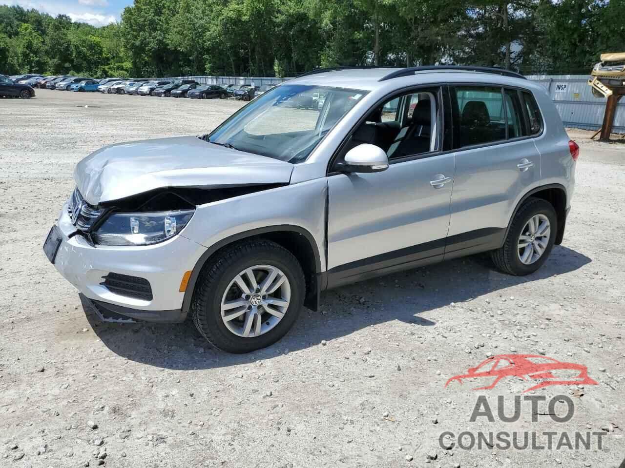 VOLKSWAGEN TIGUAN 2016 - WVGBV7AX8GW609192