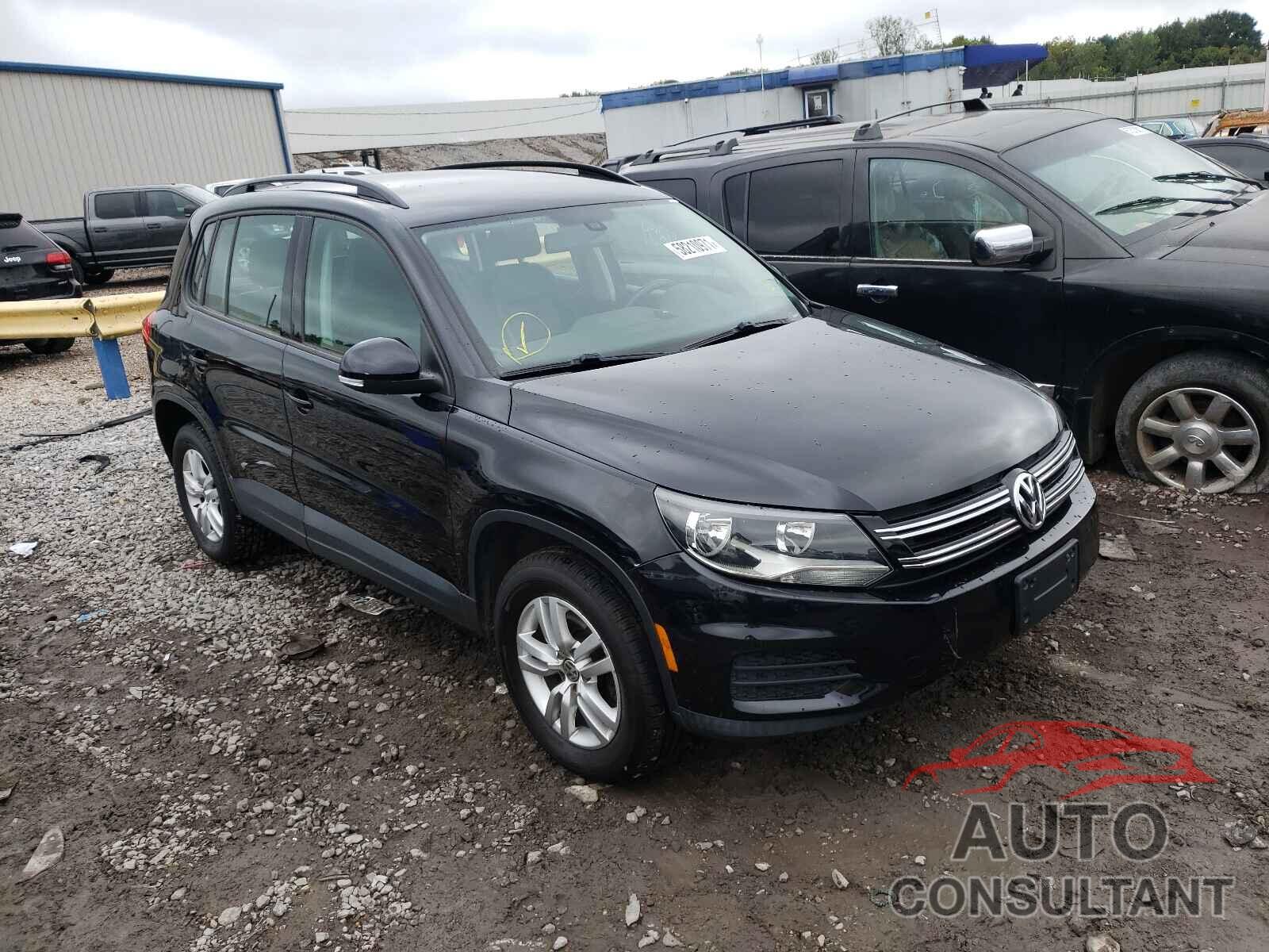 VOLKSWAGEN TIGUAN 2016 - WVGAV7AX5GW574185