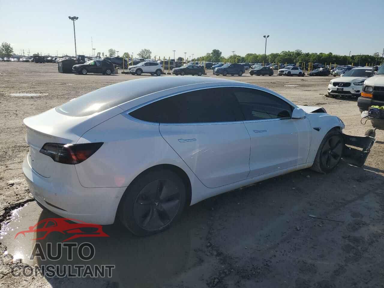 TESLA MODEL 3 2018 - 5YJ3E1EB9JF094784