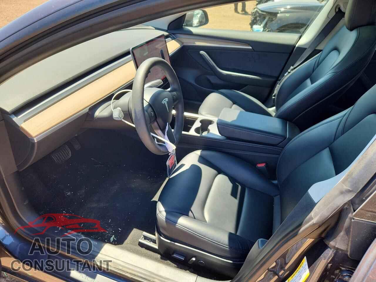 TESLA MODEL 3 2021 - 5YJ3E1EB7MF015259