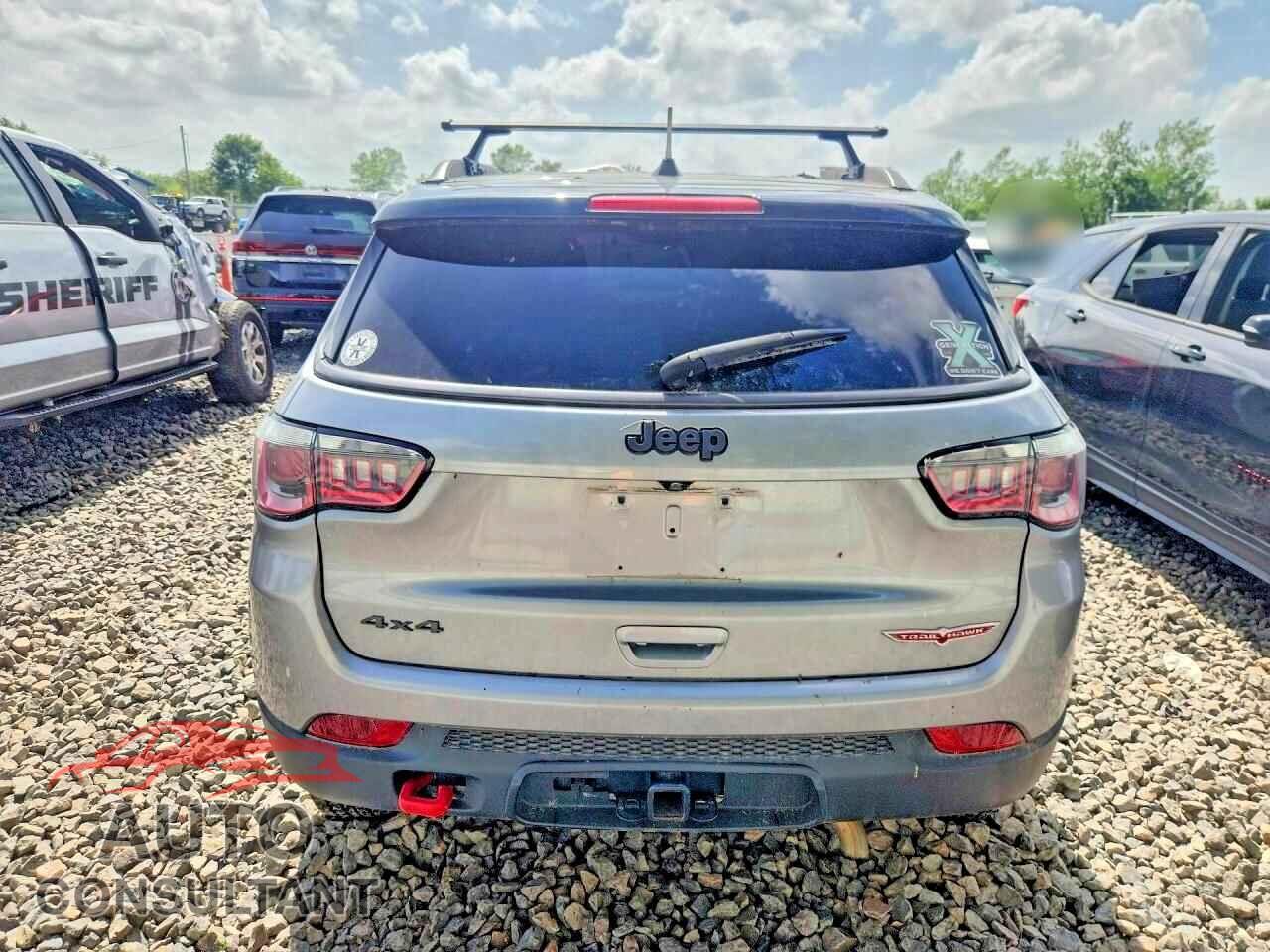 JEEP COMPASS 2019 - 3C4NJDDB2KT765724