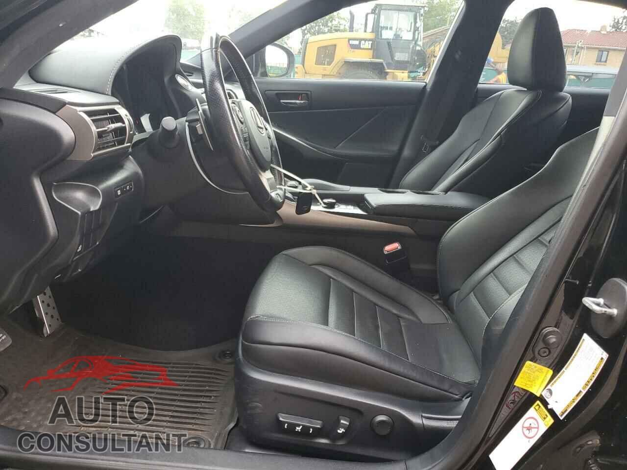LEXUS IS 2014 - JTHCE1D27E5004829