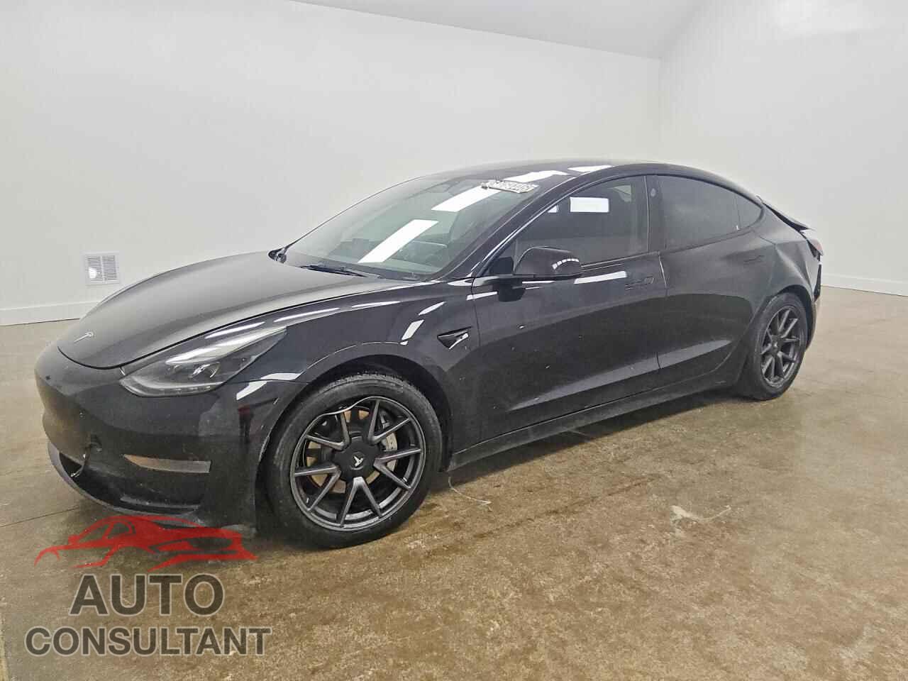 TESLA MODEL 3 2023 - 5YJ3E1EA5PF496432