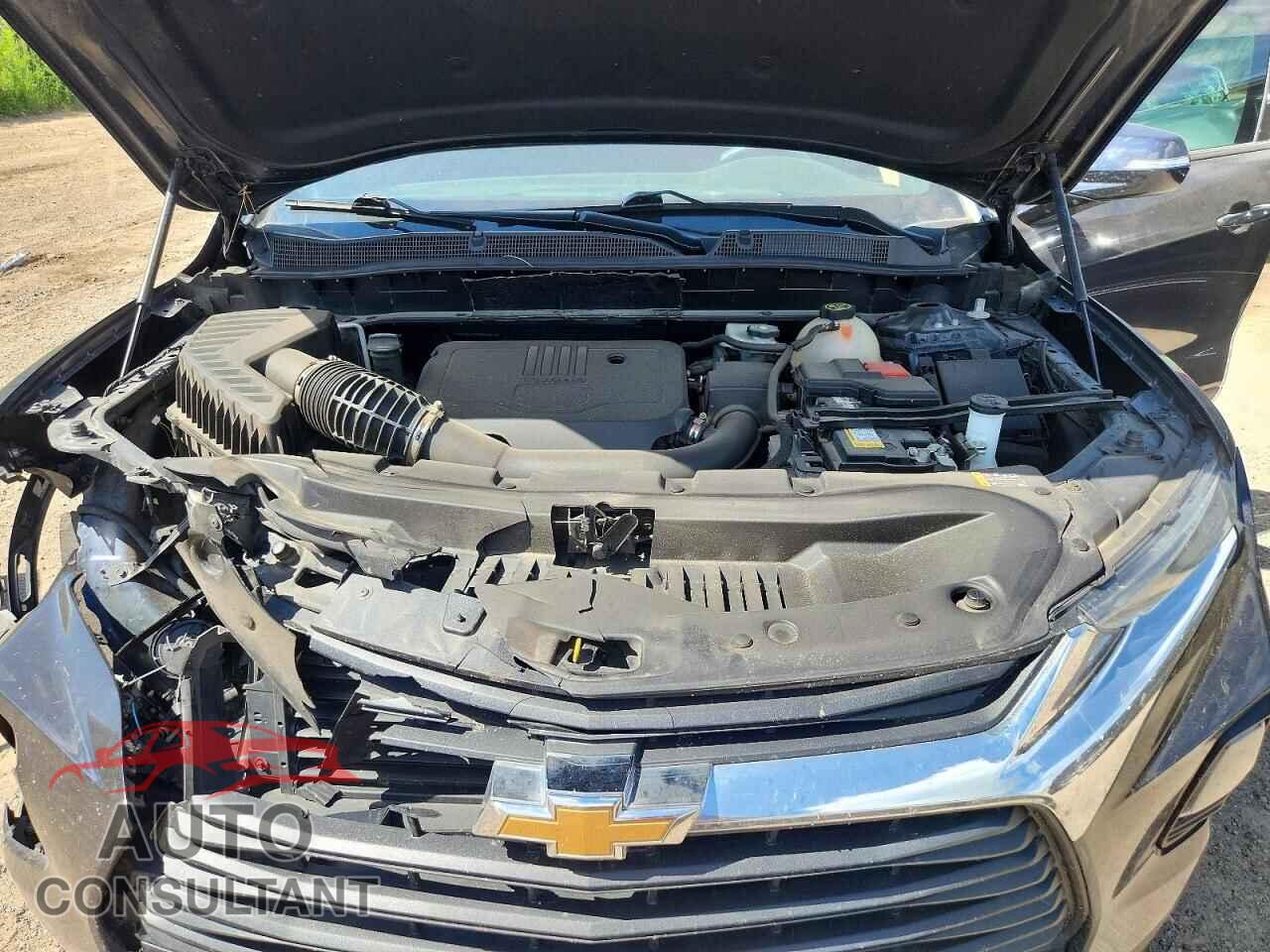CHEVROLET BLAZER 2021 - 3GNKBCR44MS529113