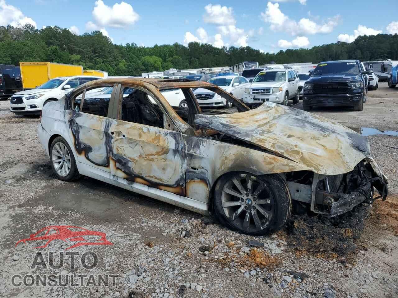BMW 3 SERIES 2011 - WBAPH7C59BE679602