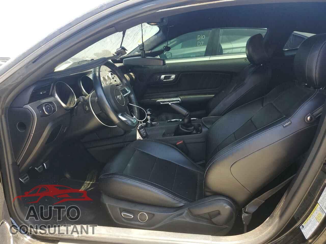 FORD MUSTANG 2018 - 1FA6P8CF2J5114712