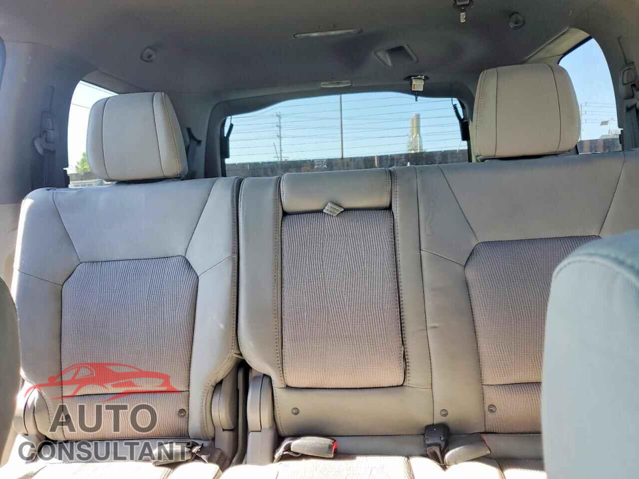HONDA PILOT 2013 - 5FNYF3H40DB041729