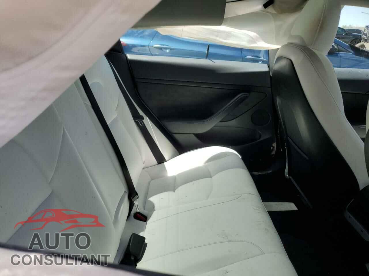 TESLA MODEL 3 2023 - 5YJ3E1EB6PF661235