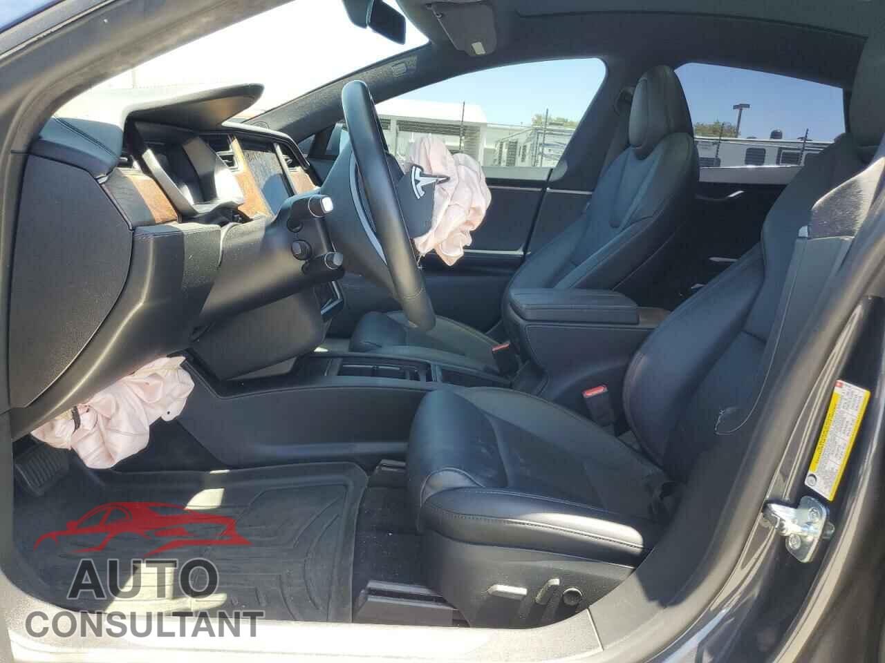 TESLA MODEL S 2020 - 5YJSA1E27LF415148