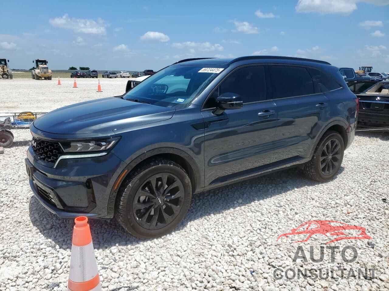 KIA SORENTO 2023 - 5XYRKDLF1PG187326
