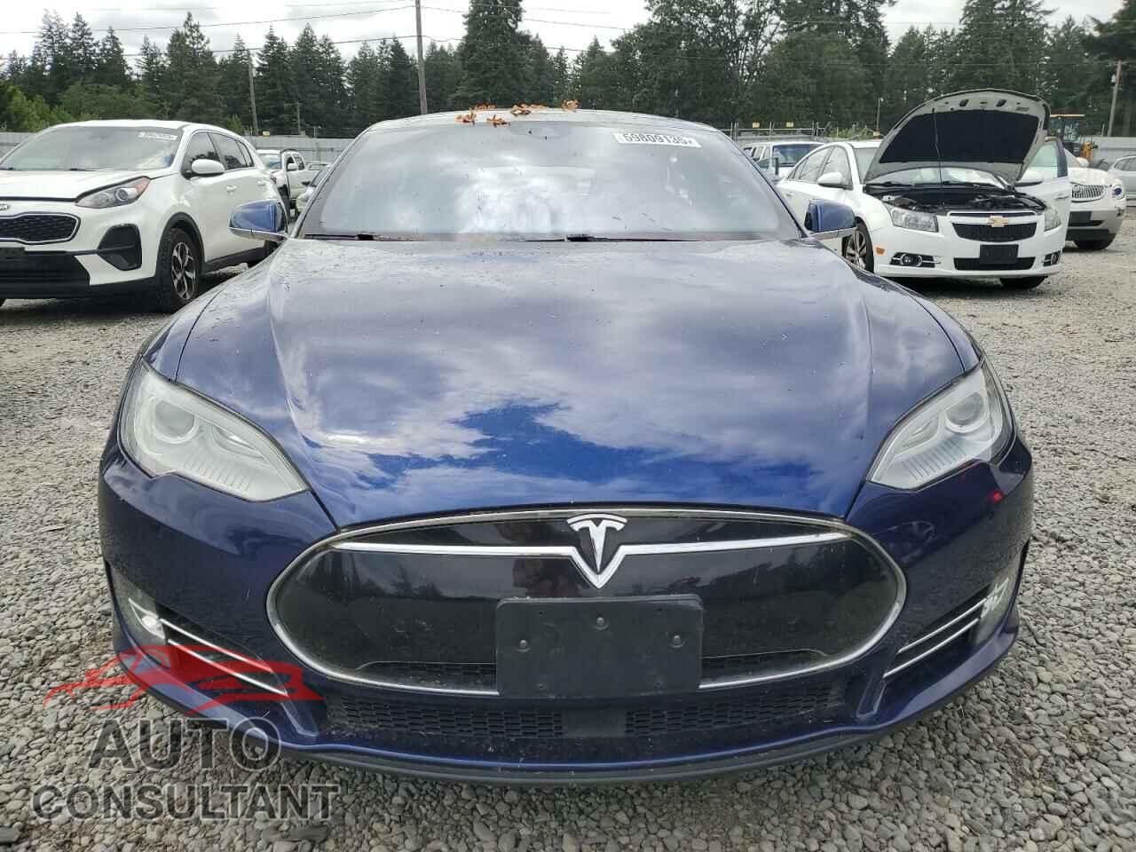 TESLA MODEL S 2015 - 5YJSA1E19FF109757