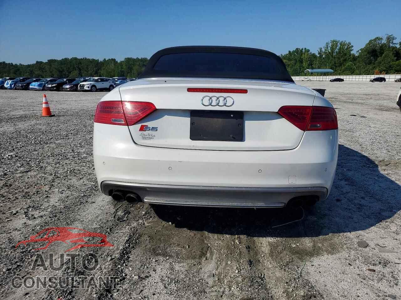 AUDI S5/RS5 2013 - WAUVGAFH3DN003193