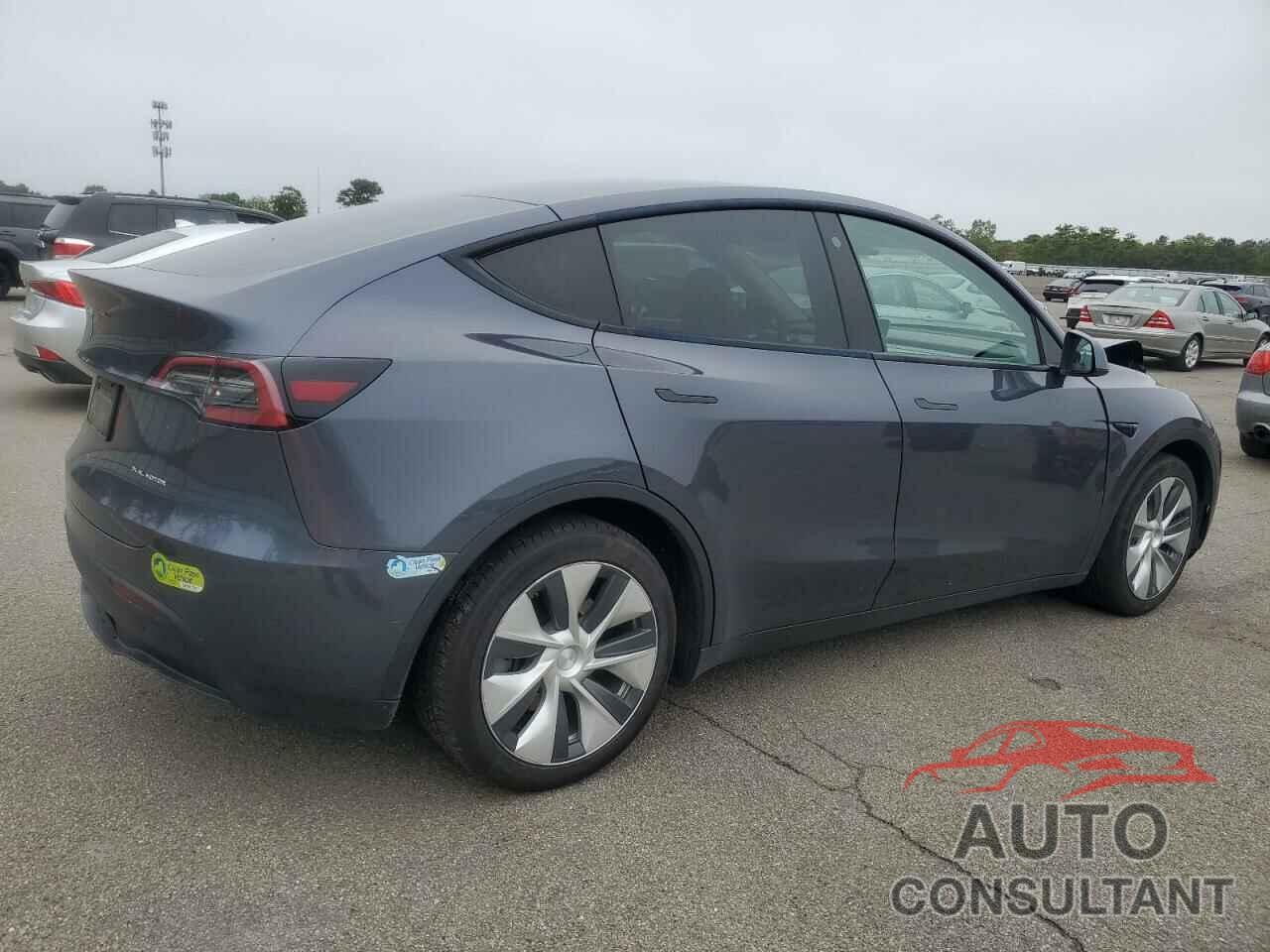 TESLA MODEL Y 2021 - 5YJYGDEE2MF204414