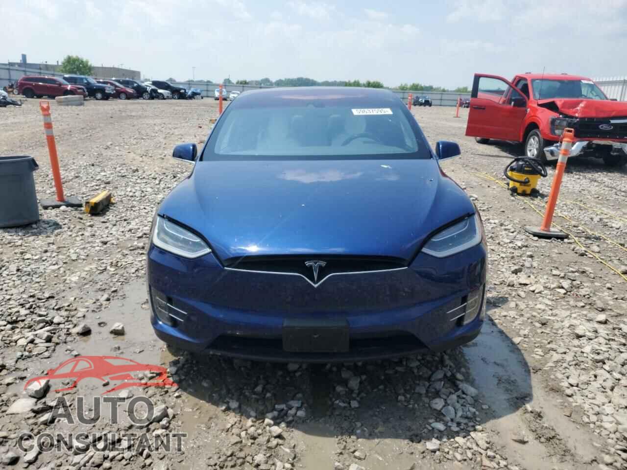 TESLA MODEL X 2016 - 5YJXCAE27GF006668