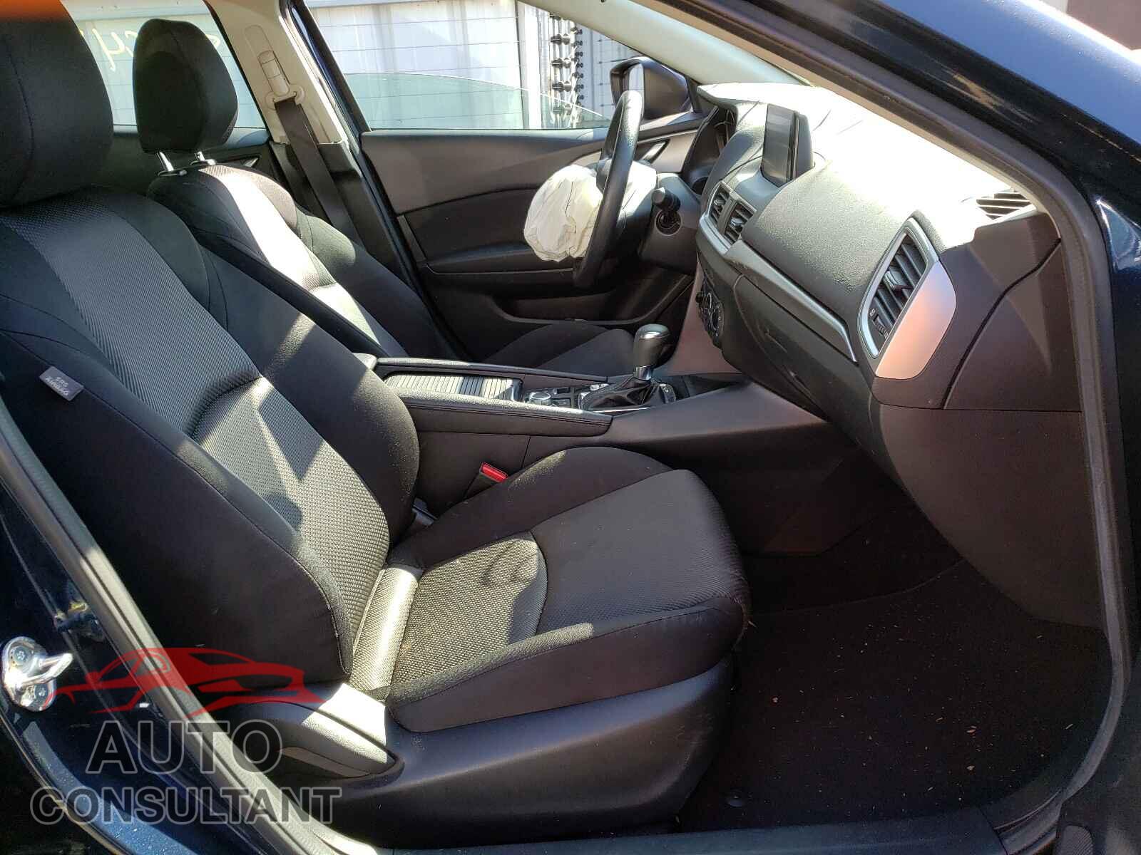 MAZDA 3 2017 - 3MZBN1K72HM118826