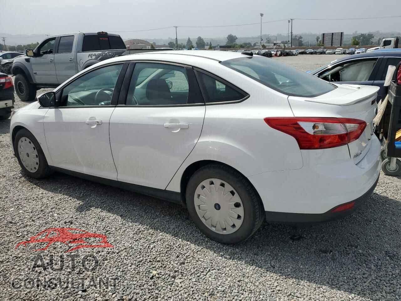 FORD FOCUS 2013 - 1FADP3F29DL374088