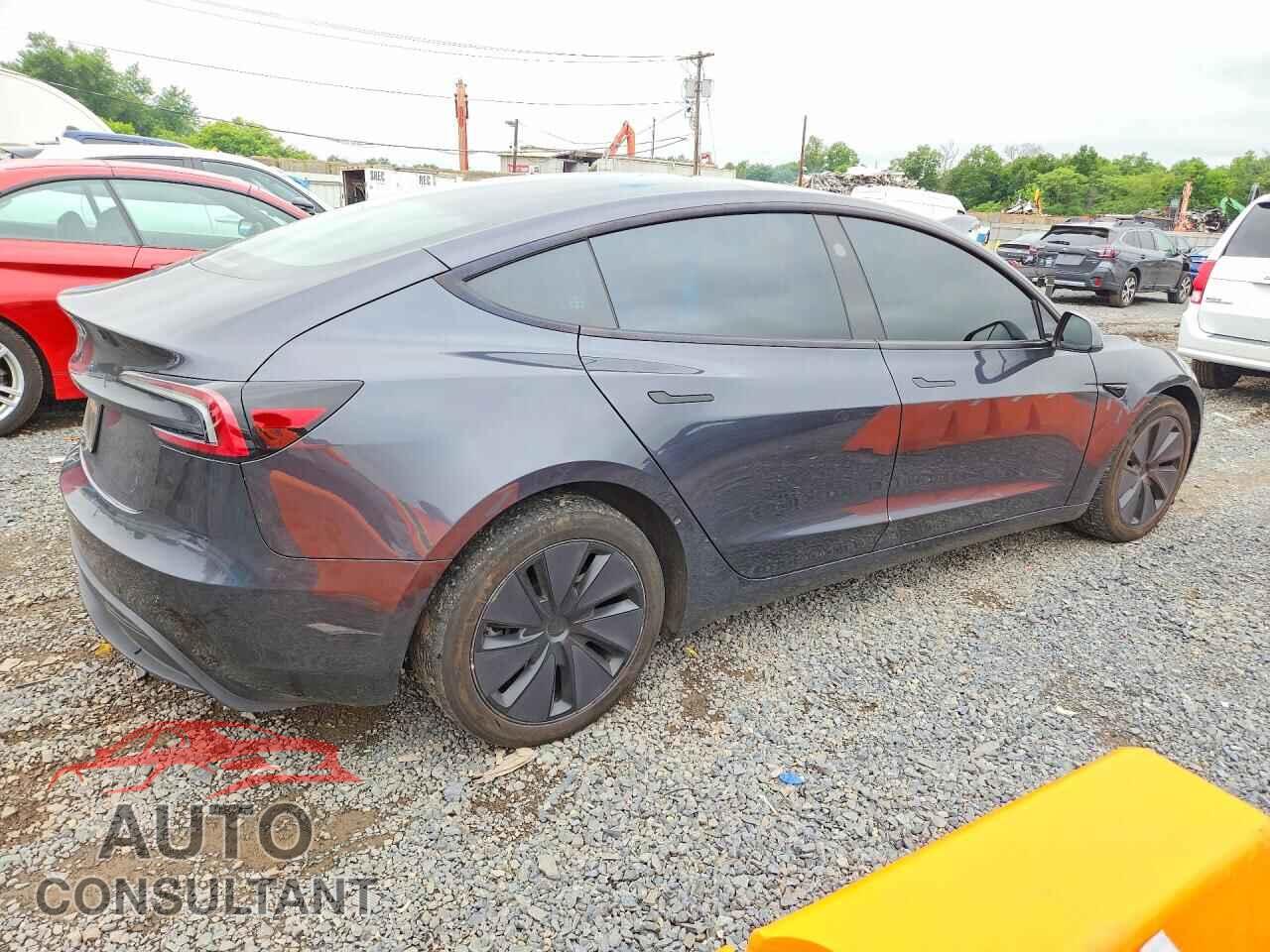 TESLA MODEL 3 2024 - 5YJ3E1EA1RF772415