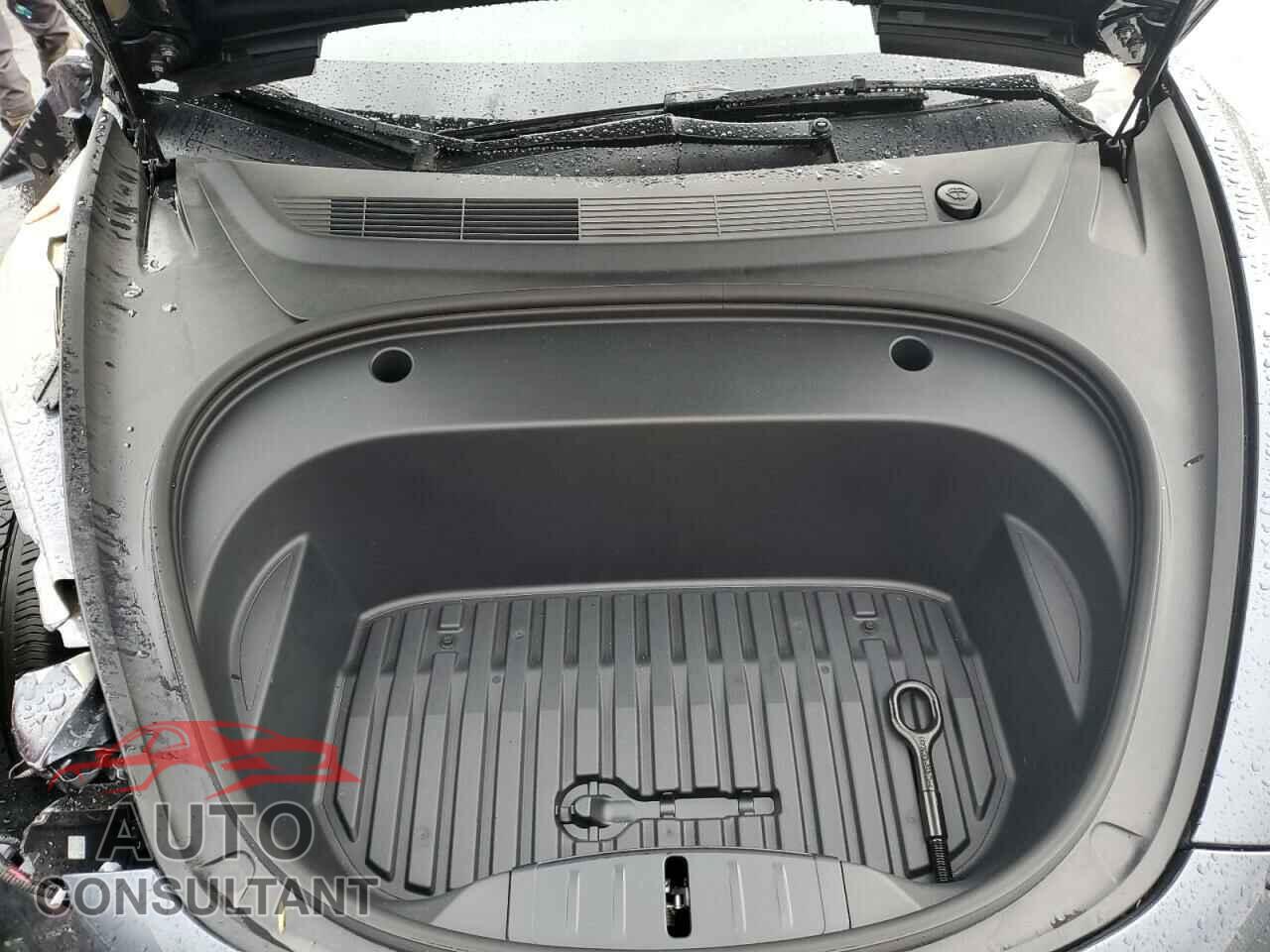 TESLA MODEL 3 2023 - 5YJ3E1EA6PF673618