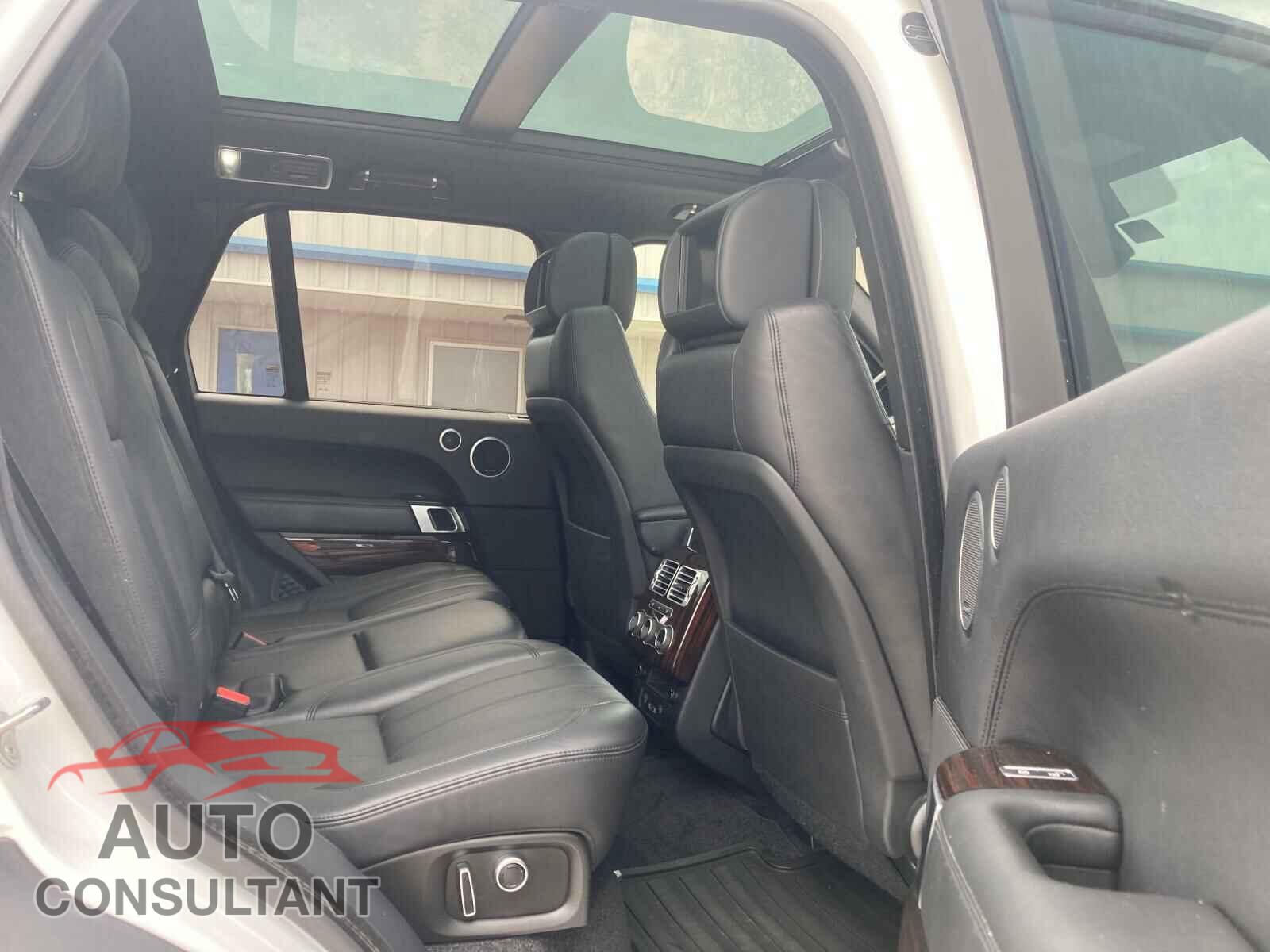 LAND ROVER RANGEROVER 2017 - SALGS2FE2HA334164