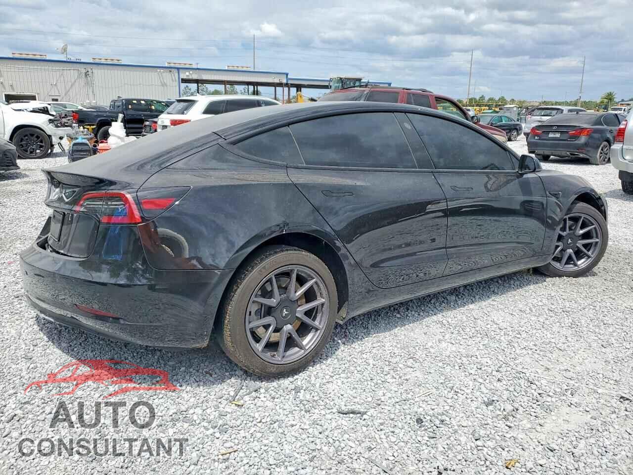 TESLA MODEL 3 2023 - 5YJ3E1EA9PF643979