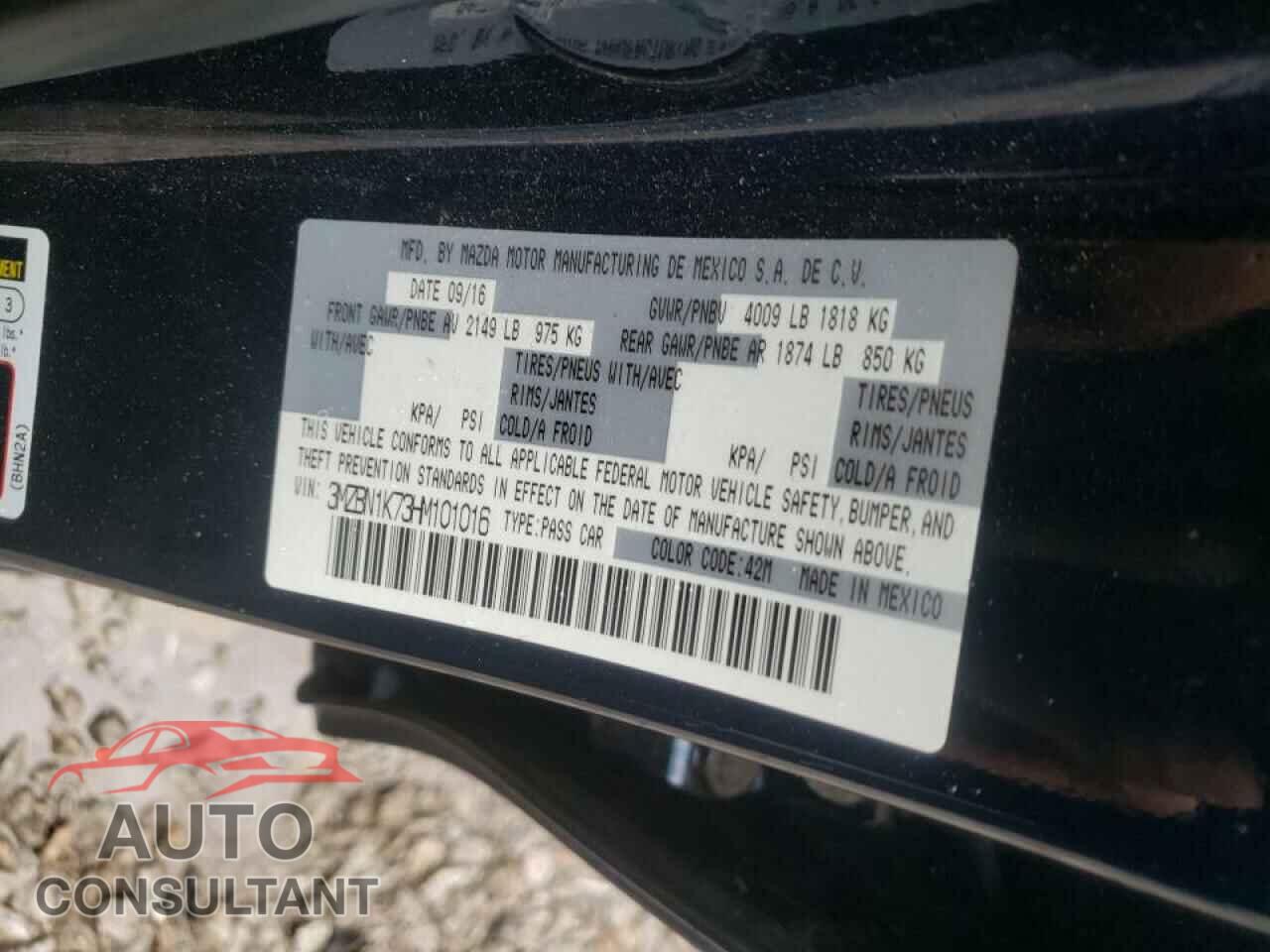 MAZDA 3 2017 - 3MZBN1K73HM101016
