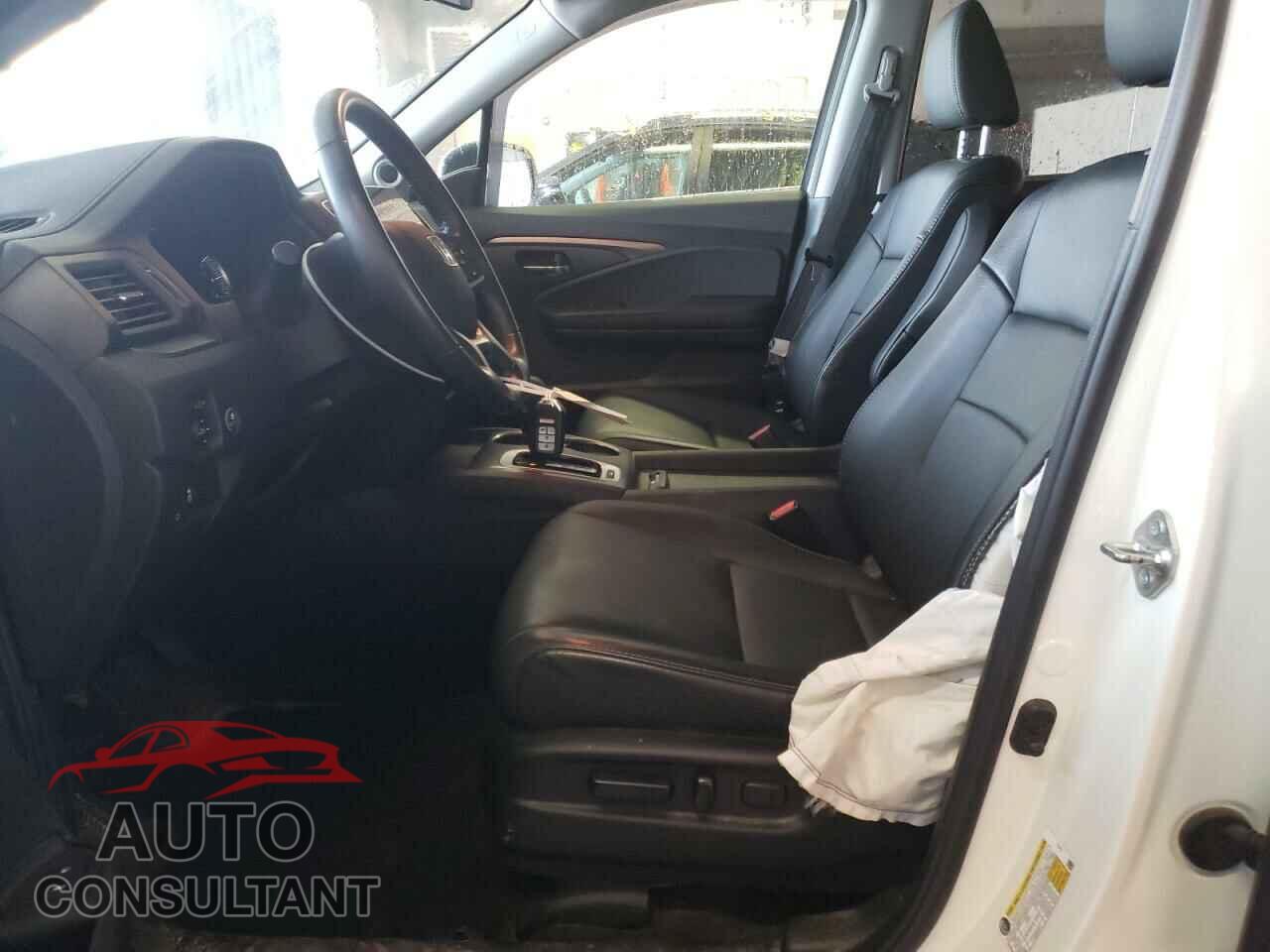 HONDA PILOT 2019 - 5FNYF6H57KB057479